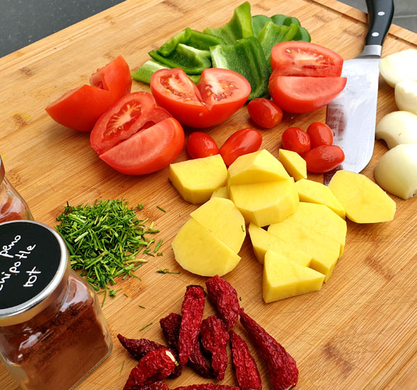 Scharfe Thai Paprika Tomaten Cremesuppe